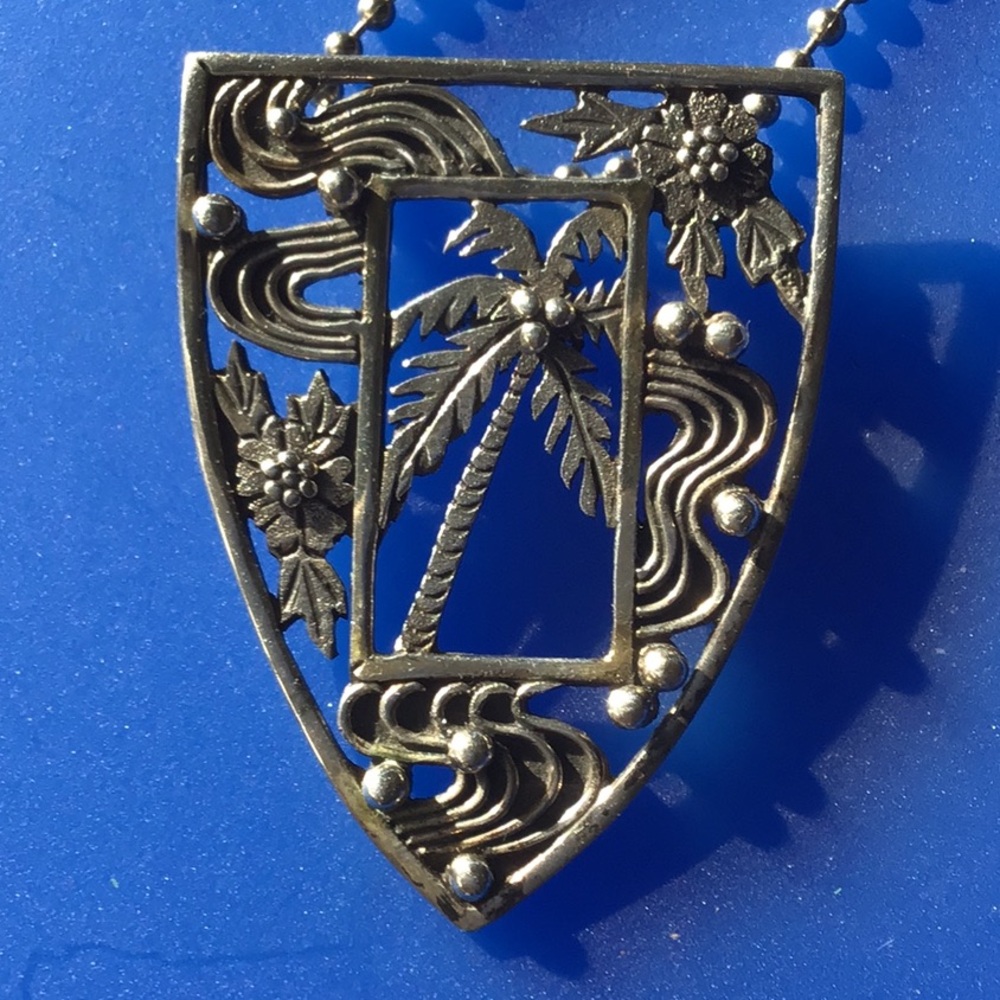 Sterling Silver Palm Tree Pendant with Chain - Picture 6 of 6